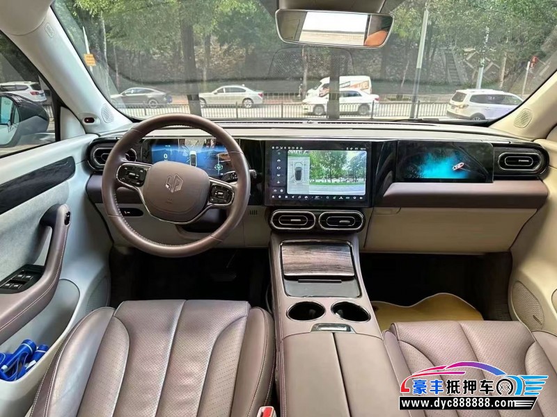 23年零跑C11轿车抵押车出售