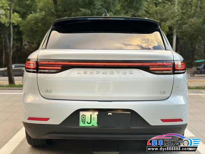 23年零跑C11轿车抵押车出售