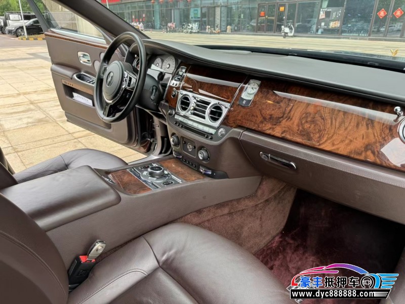 14年劳斯莱斯古斯特轿车抵押车出售