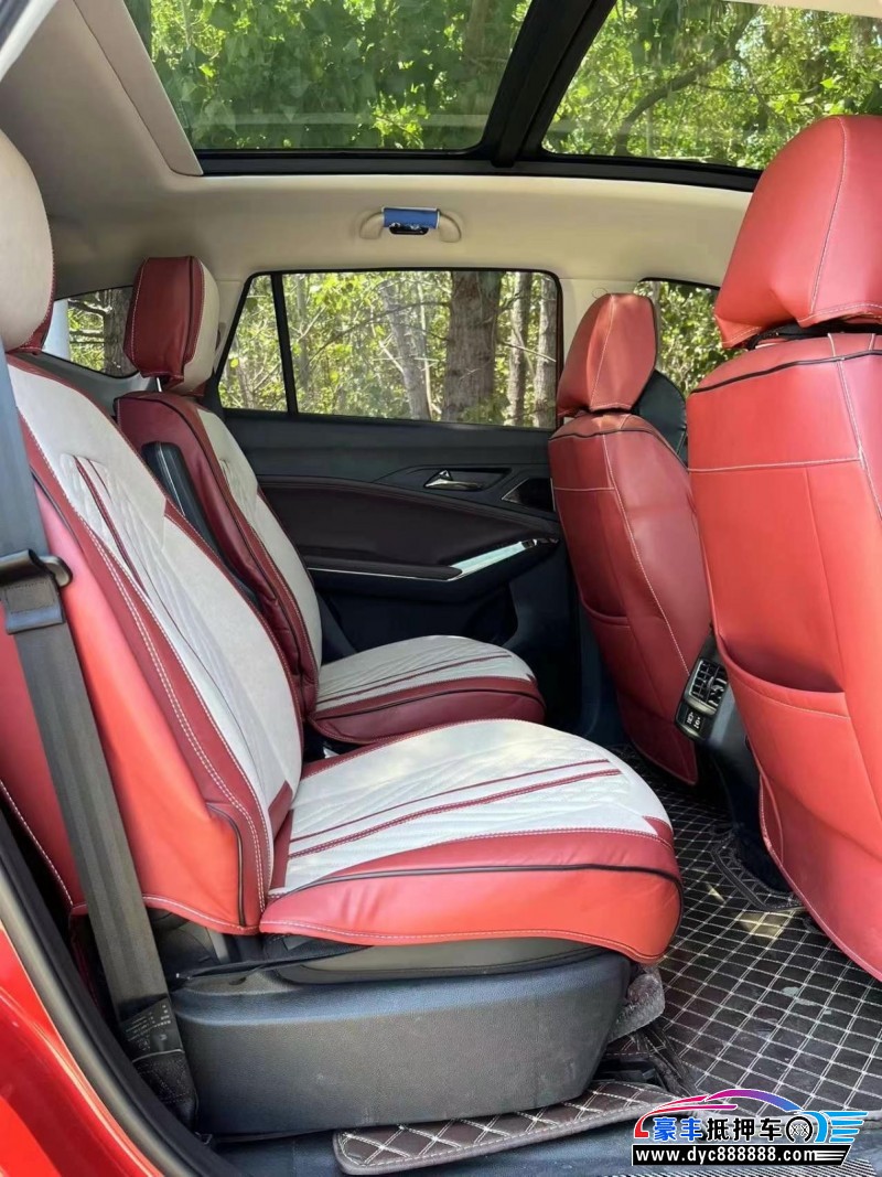 23年江淮思皓X8轿车抵押车出售