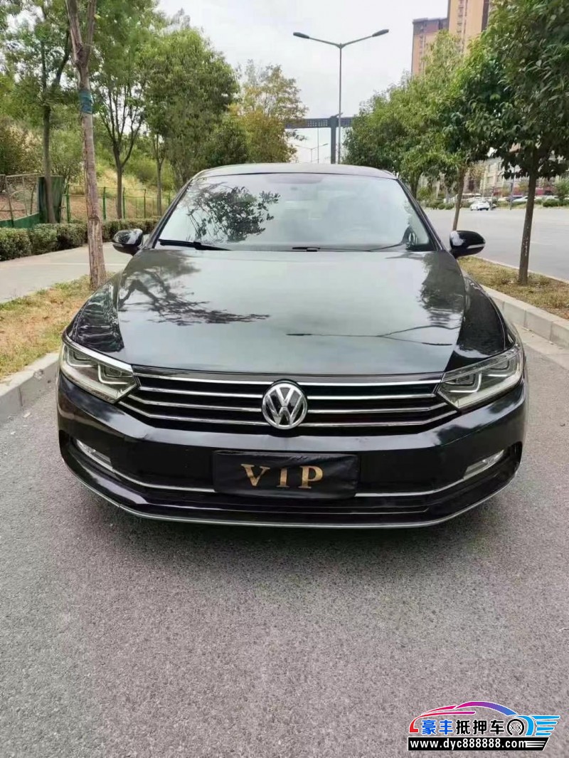 17年大众迈腾轿车抵押车出售