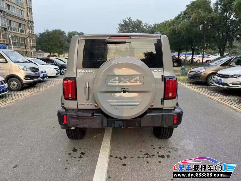 22年WEY坦克300轿车抵押车出售