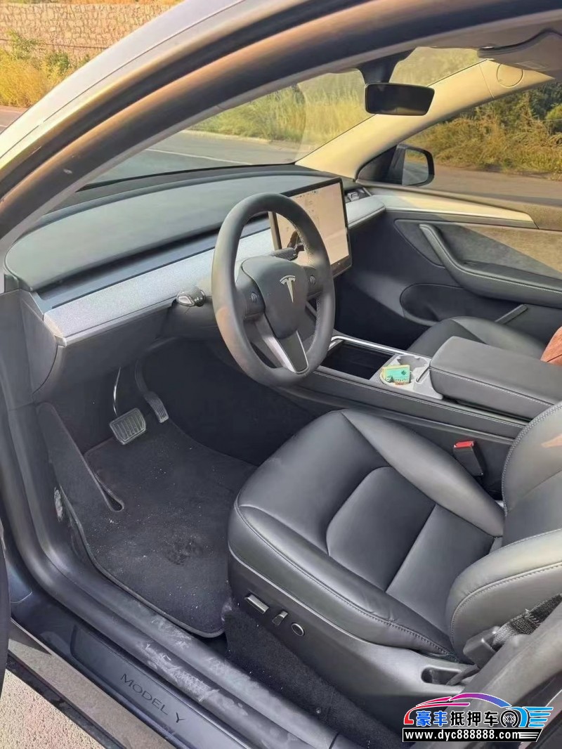 24年特斯拉Model Y轿车抵押车出售