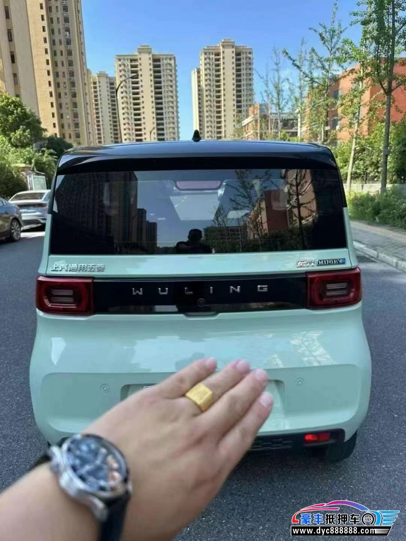 22年五菱汽车迷你轿车抵押车出售