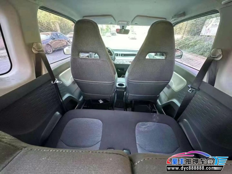 22年五菱汽车迷你轿车抵押车出售