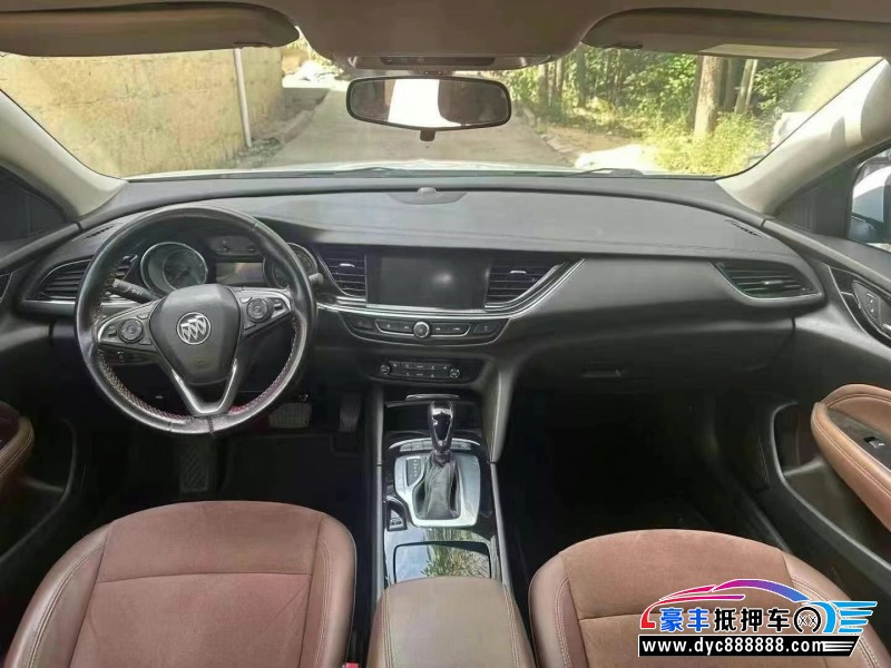 19年别克君威轿车抵押车出售