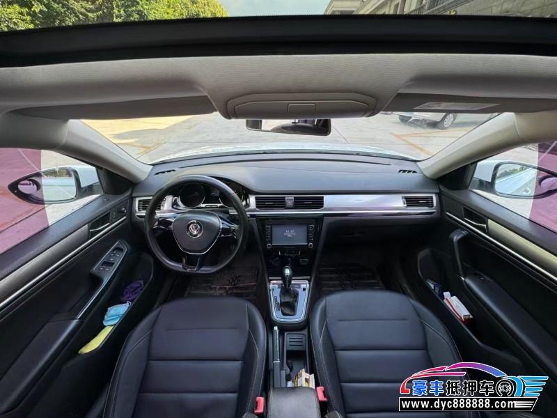 16年大众宝来轿车抵押车出售