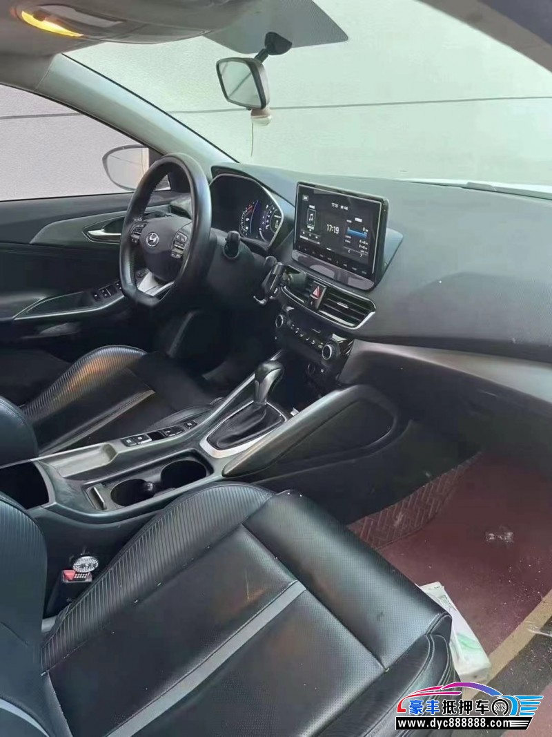 19年现代菲斯塔轿车抵押车出售