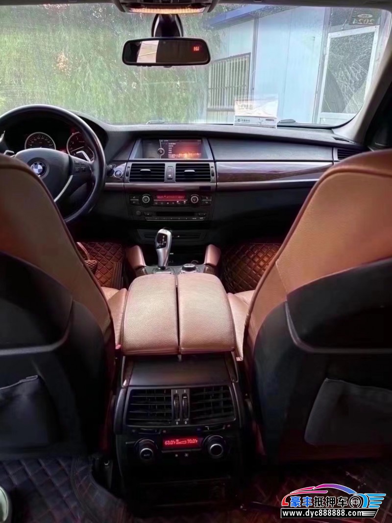 13年宝马X6轿车抵押车出售