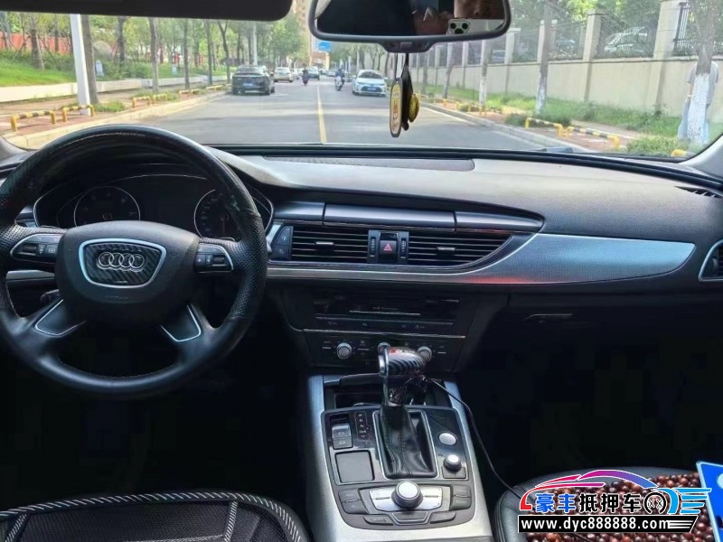 14年奥迪A6L轿车抵押车出售