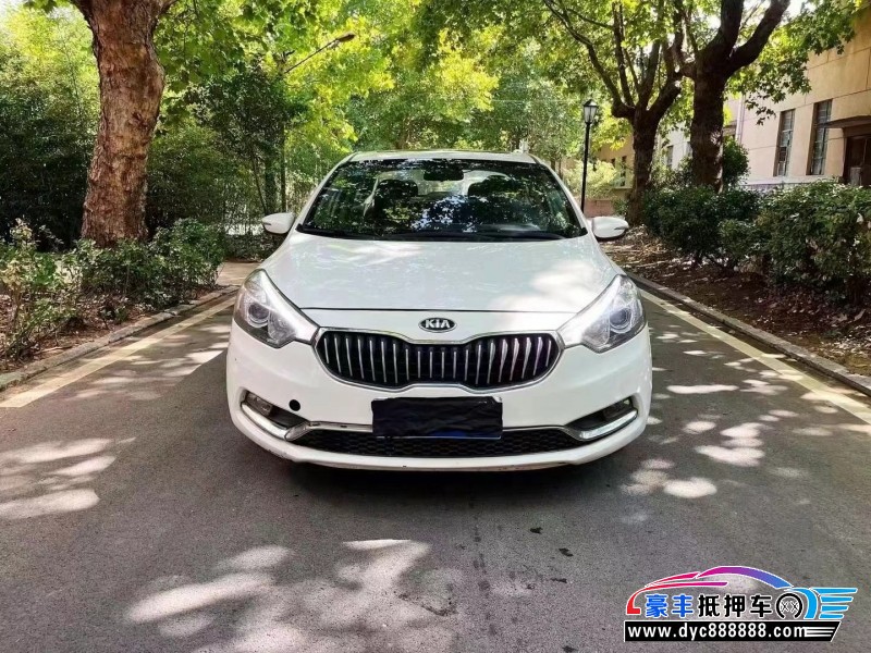 14年起亚K3轿车抵押车出售