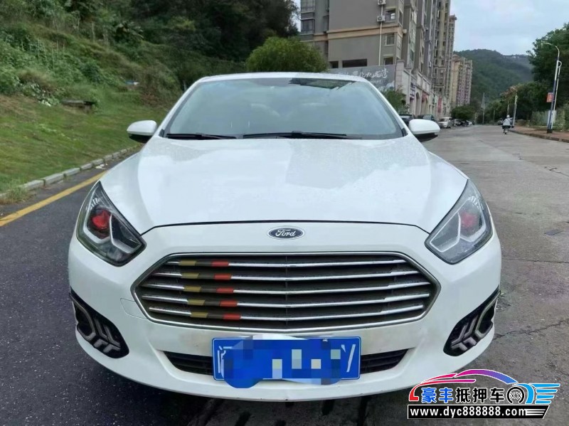 18年福特福睿斯轿车抵押车出售