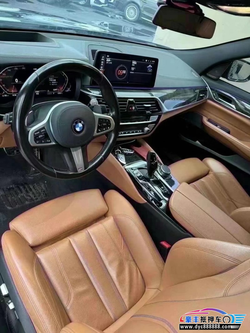 21年宝马6系轿车抵押车出售