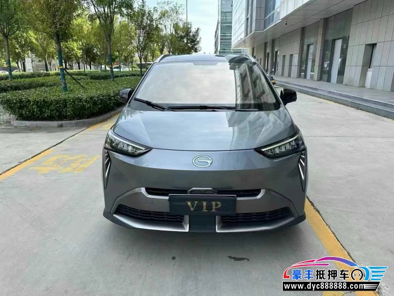 22年埃安Y70轿车抵押车出售