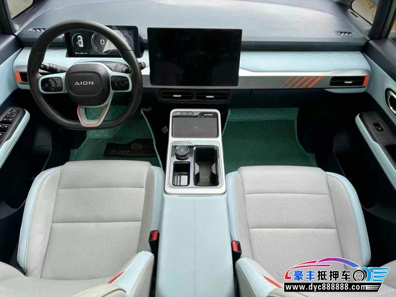 22年埃安Y70轿车抵押车出售