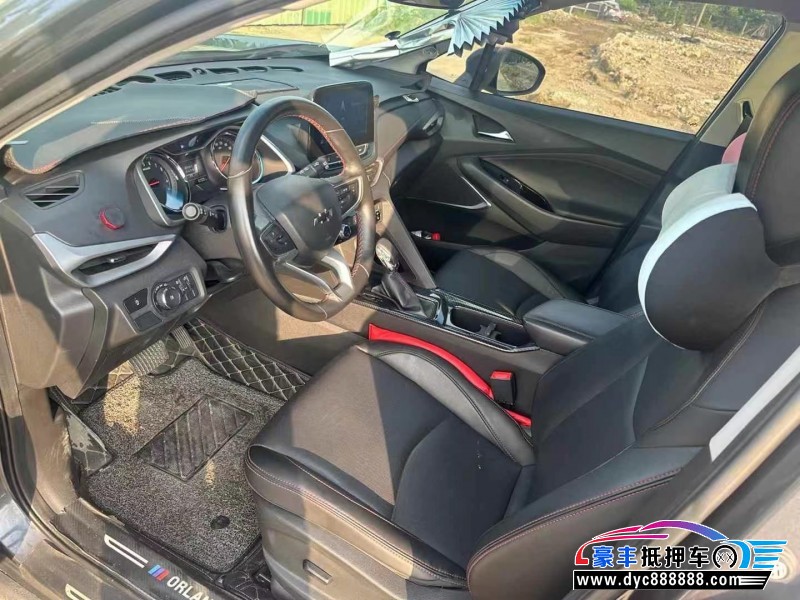 20年雪佛兰沃兰多轿车抵押车出售