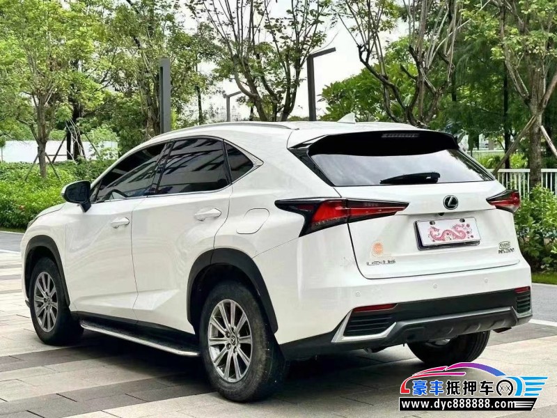 19年雷克萨斯NX轿车抵押车出售