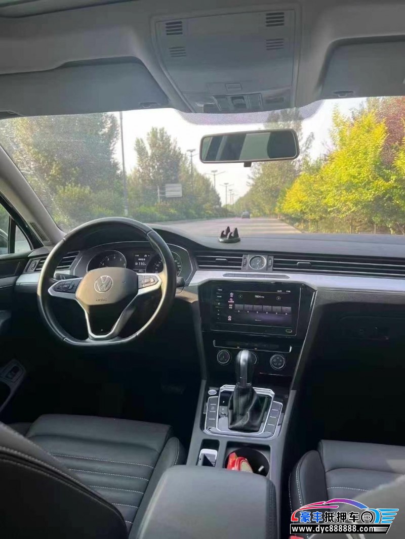 21年大众迈腾轿车抵押车出售