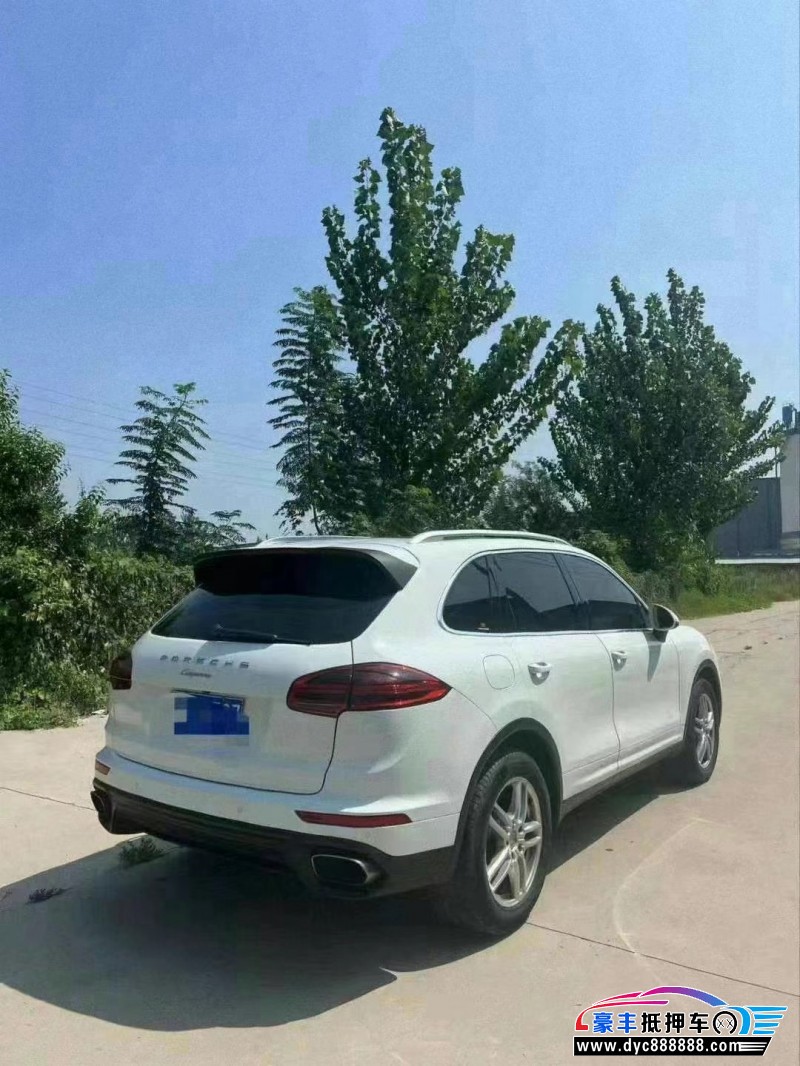 15年保时捷卡宴轿车抵押车出售