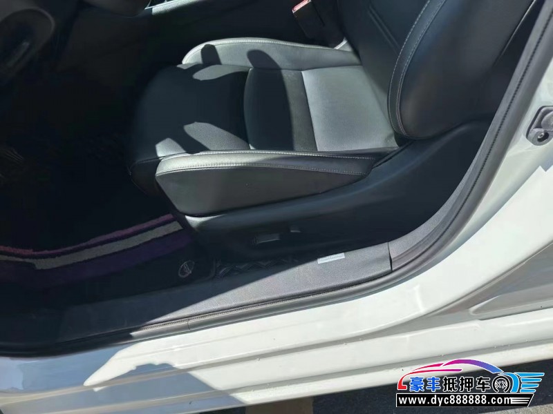 23年日产轩逸轿车抵押车出售