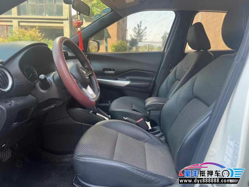 19年日产劲客轿车抵押车出售