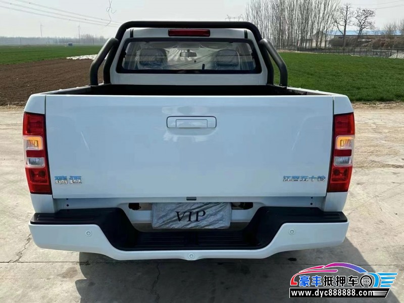 24年五十铃瑞迈轿车抵押车出售