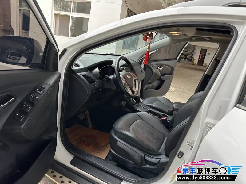 16年现代ix35SUV抵押车出售