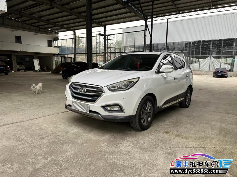 16年现代ix35SUV抵押车出售