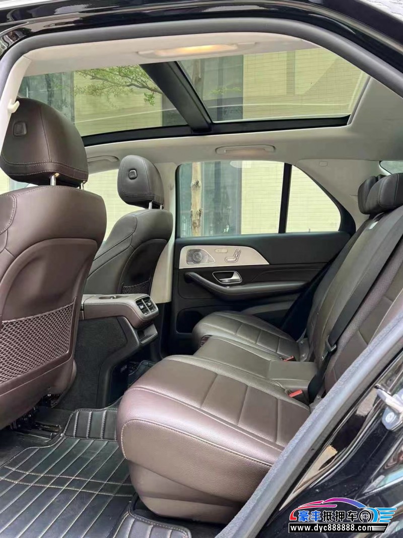 21年奔驰GLE轿车抵押车出售