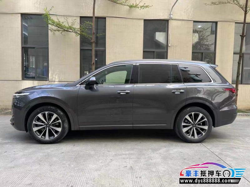 21年理想ONE轿车抵押车出售