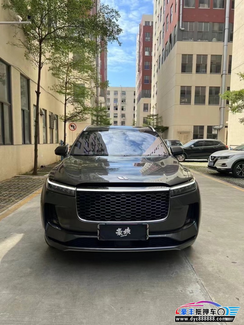 21年理想ONE轿车抵押车出售