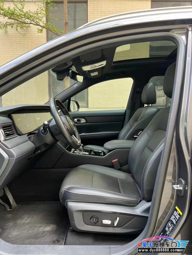 21年理想ONE轿车抵押车出售