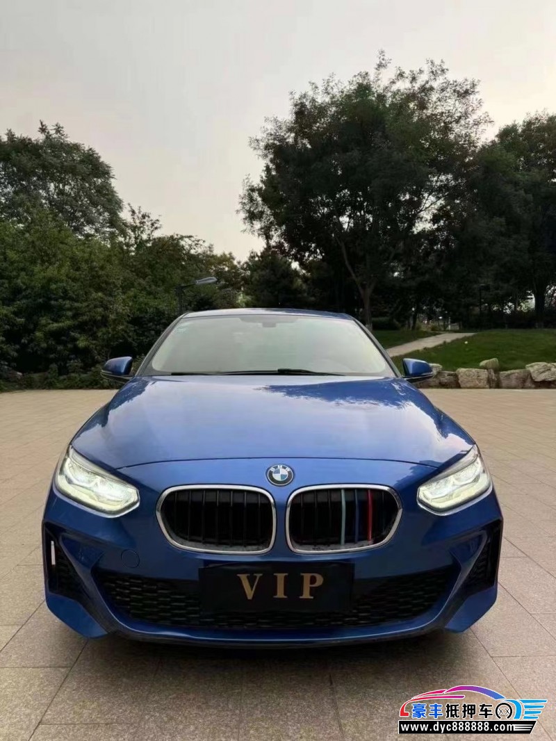 20年宝马1系轿车抵押车出售