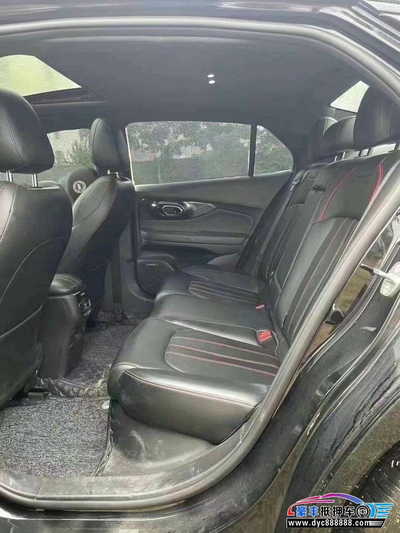 22年传祺影豹轿车抵押车出售