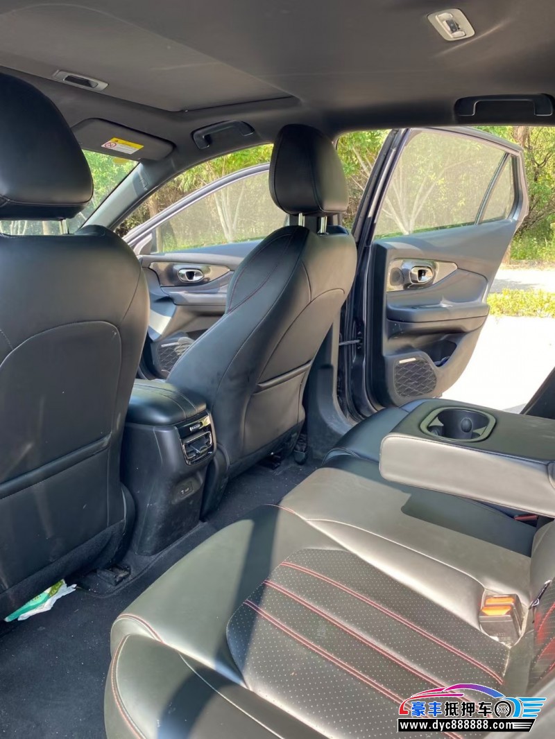 22年传祺影豹轿车抵押车出售