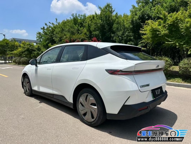 23年摩登in轿车抵押车出售