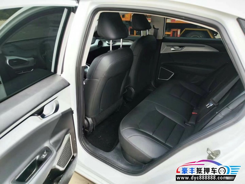 24年吉利几何轿车抵押车出售