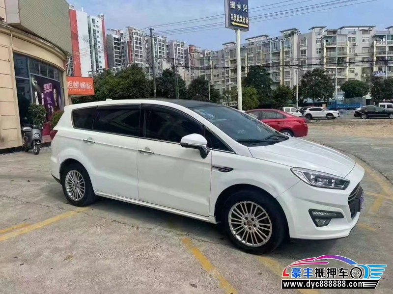 18年力帆汽车轩朗轿车抵押车出售