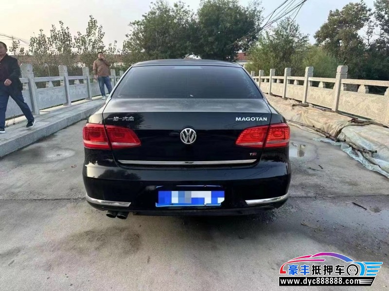 17年大众迈腾轿车抵押车出售