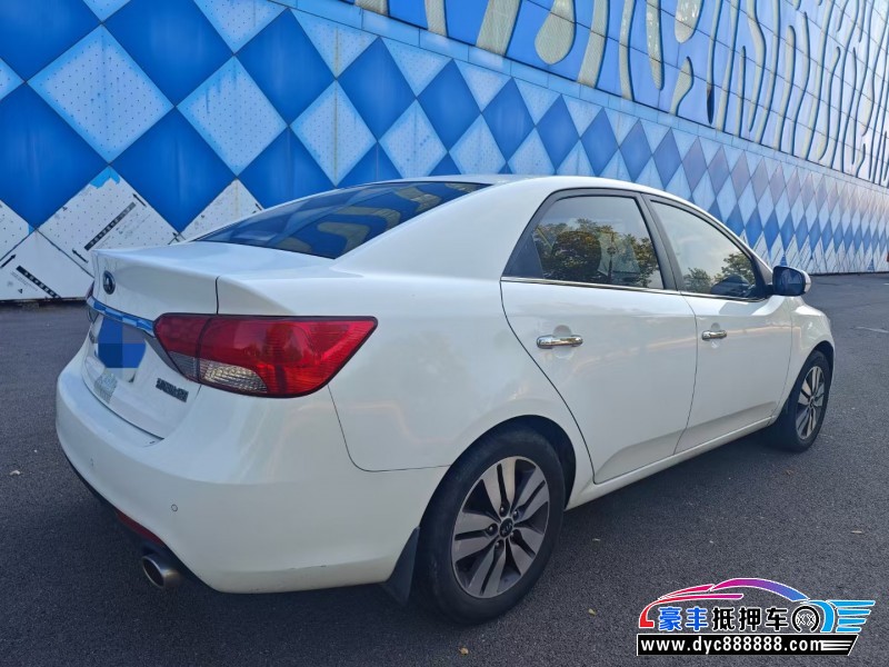 14年起亚福瑞迪轿车抵押车出售