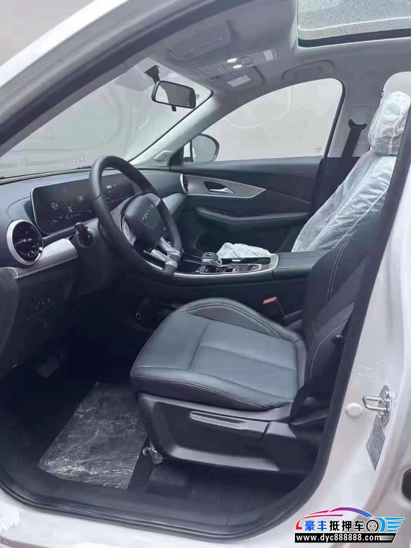 24年东风风行T5轿车抵押车出售