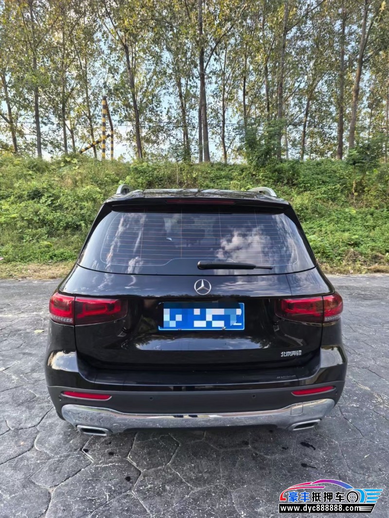 22年奔驰GLBSUV抵押车出售