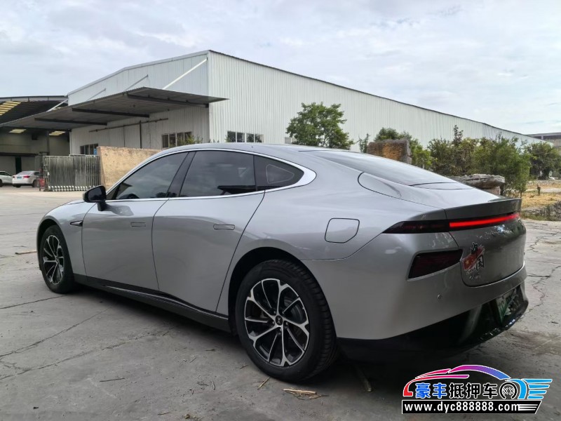 21年小鹏汽车P7轿车抵押车出售