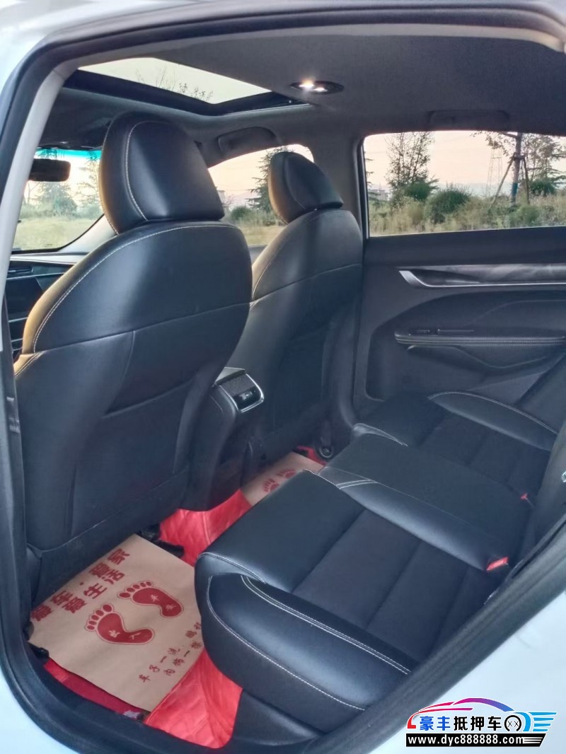 22年吉利缤瑞轿车抵押车出售