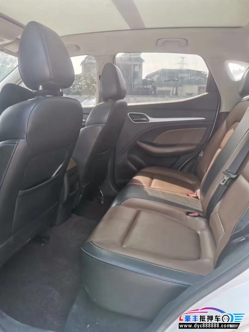 17年名爵ZS轿车抵押车出售