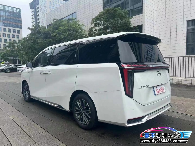 24年传祺M8轿车抵押车出售