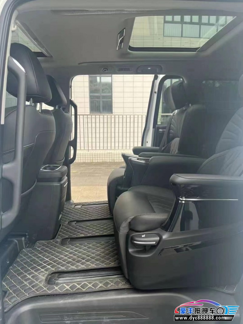 24年传祺M8轿车抵押车出售