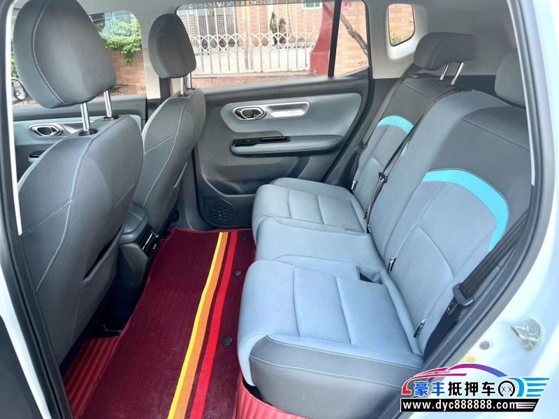 23年埃安Y70轿车抵押车出售