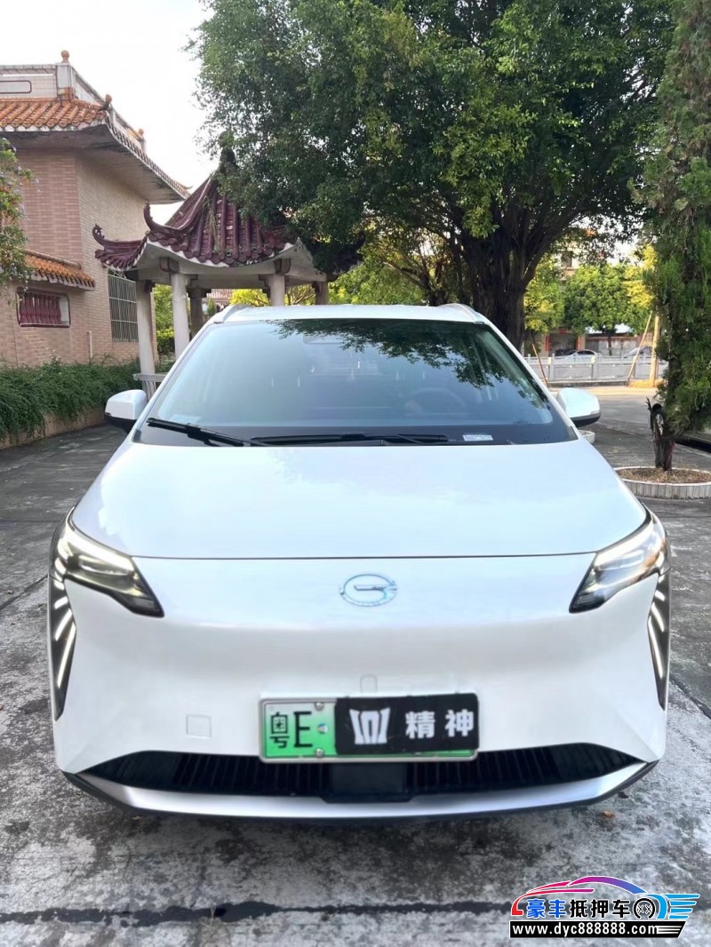 23年埃安Y70轿车抵押车出售