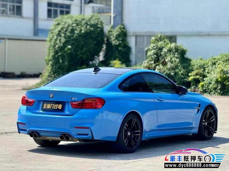 15年宝马M4轿车抵押车出售